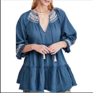 NEW Free People V-neck oversized fit embroidered teal tunic top Medium